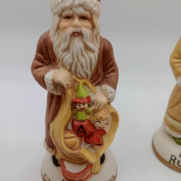 Santas From Around The World - Picture 7 of 9